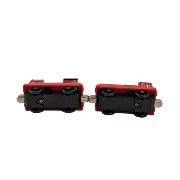 Thomas & Friends Take Along Sodor Rescue Hose/Spot Light Car Red Die Cast Train - Picture 6 of 9